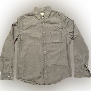 Aeropostal Men’s Casual Medium Long Sleeve Button Down Shirt